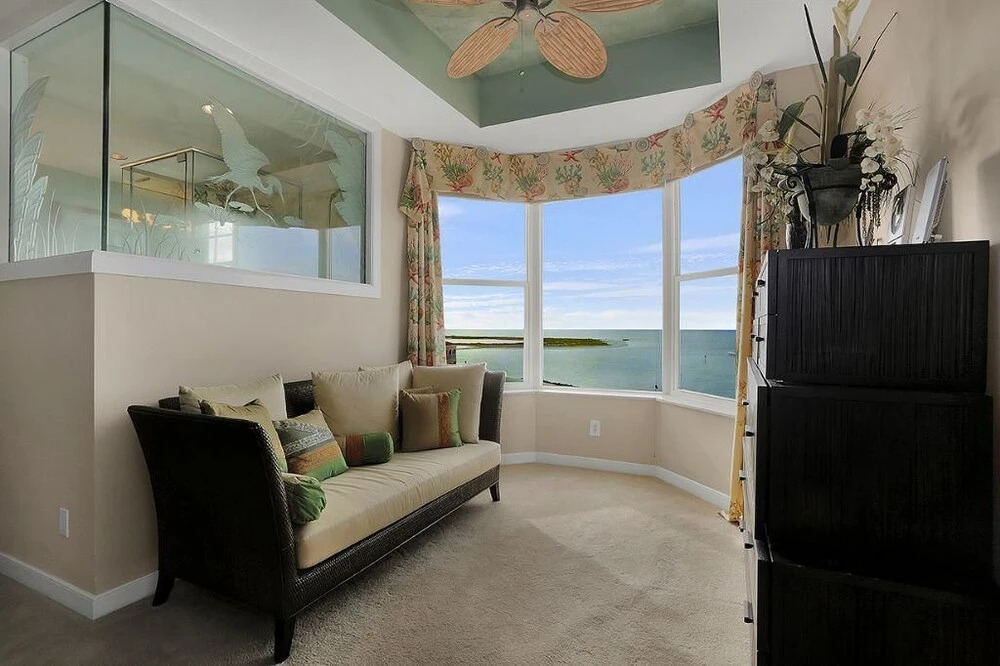 Royal Marco Way Condo