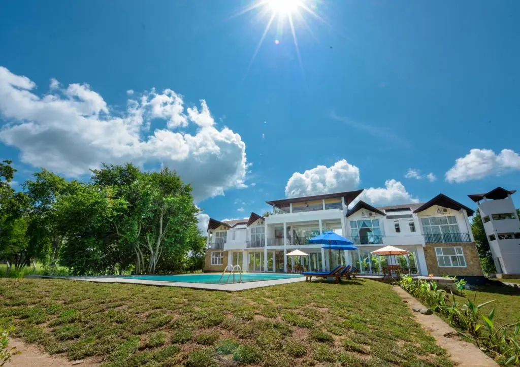 Subaseth Villa