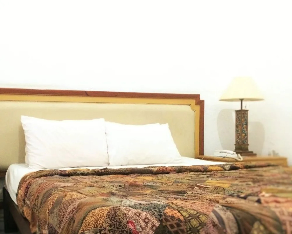 Cempaka Lovina Hotel