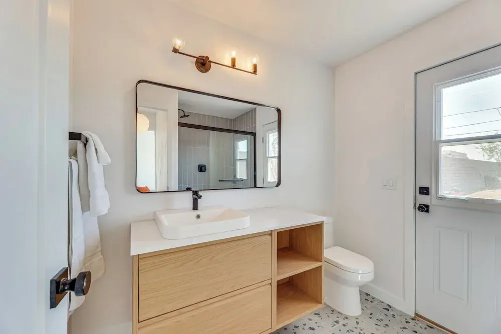 Walkable Downtown Chandler Oasis w/ Private Patio