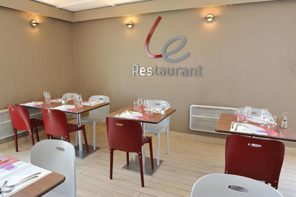Brit hôtel confort Ampaline Périgueux est