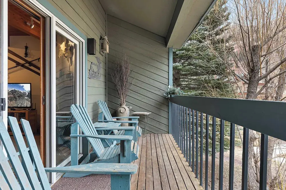 Riverside Condos B101 by Avantstay Condo Close To Downtown, Town Park & Ski Lift #8