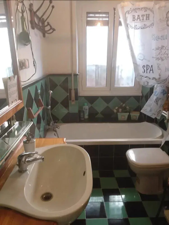 B&B Area 51