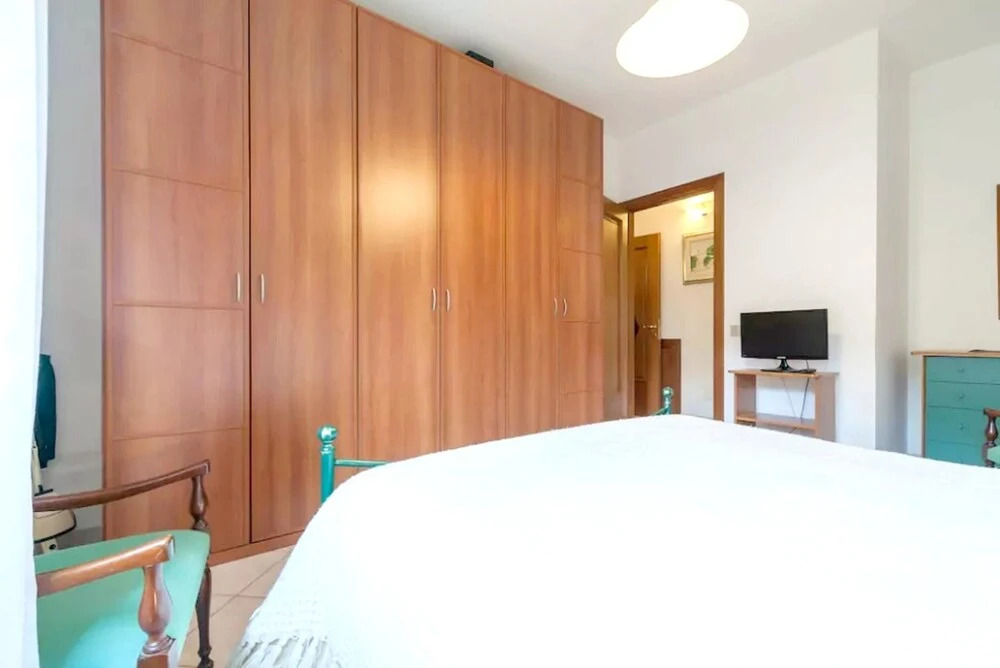 Apartment With 2 Bedrooms in Muravera, With Furnished Balcony - 2 km F