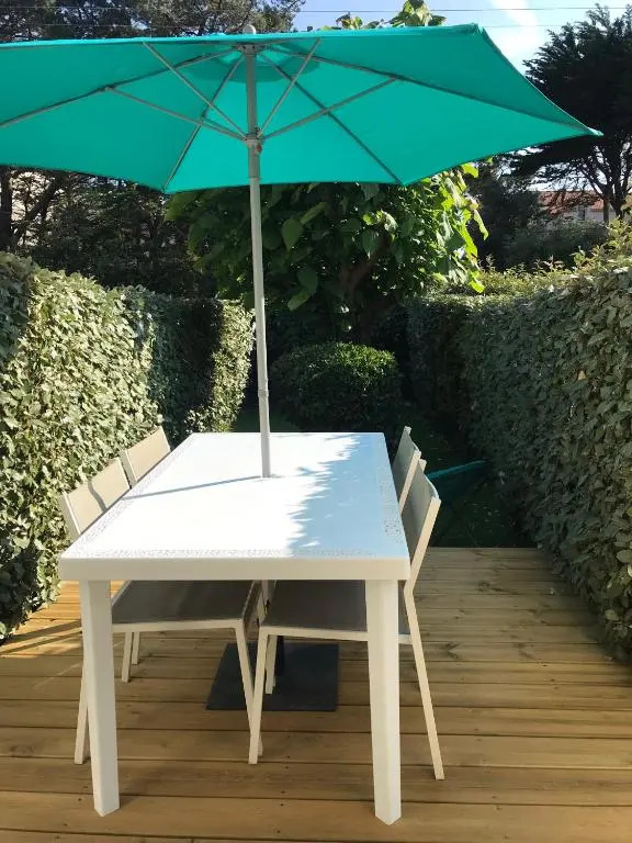 Studio Les Pétrels avec terrasse et jardinet à 2 pas de la plage