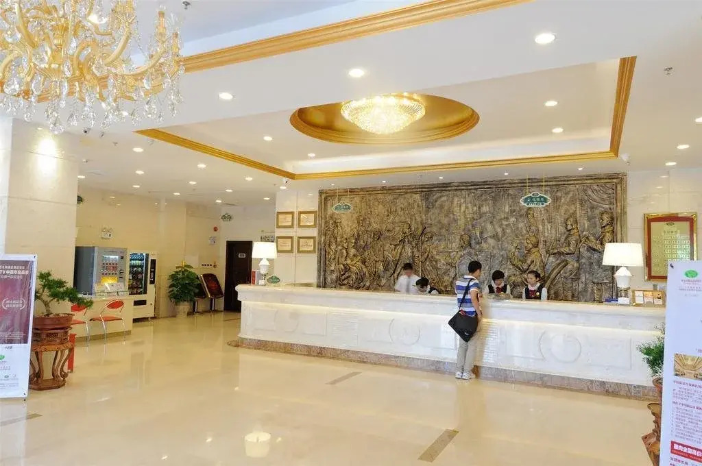 Vienna Hotel Huizhou Huiyang Danshui Road