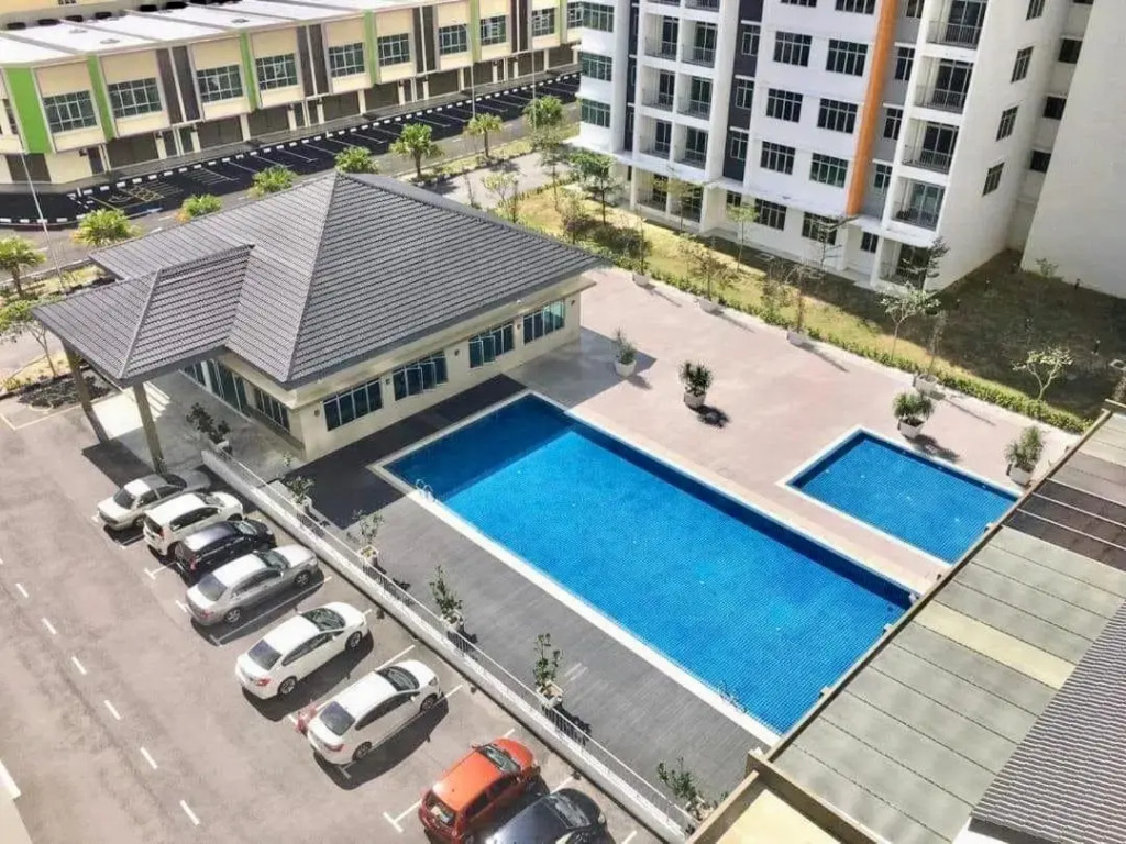 Ammar Sky Home with Swmg Pool & WIFI- Muslim Only