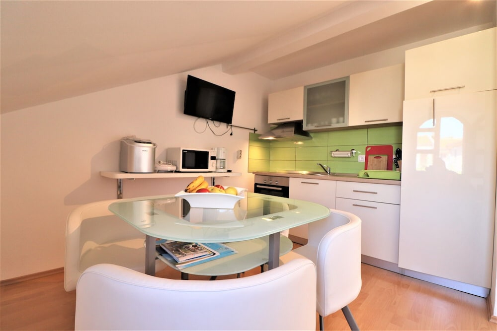 Apartment Mamic