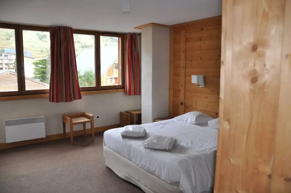 Apartment in Les Deux Alpes With Mountain Views