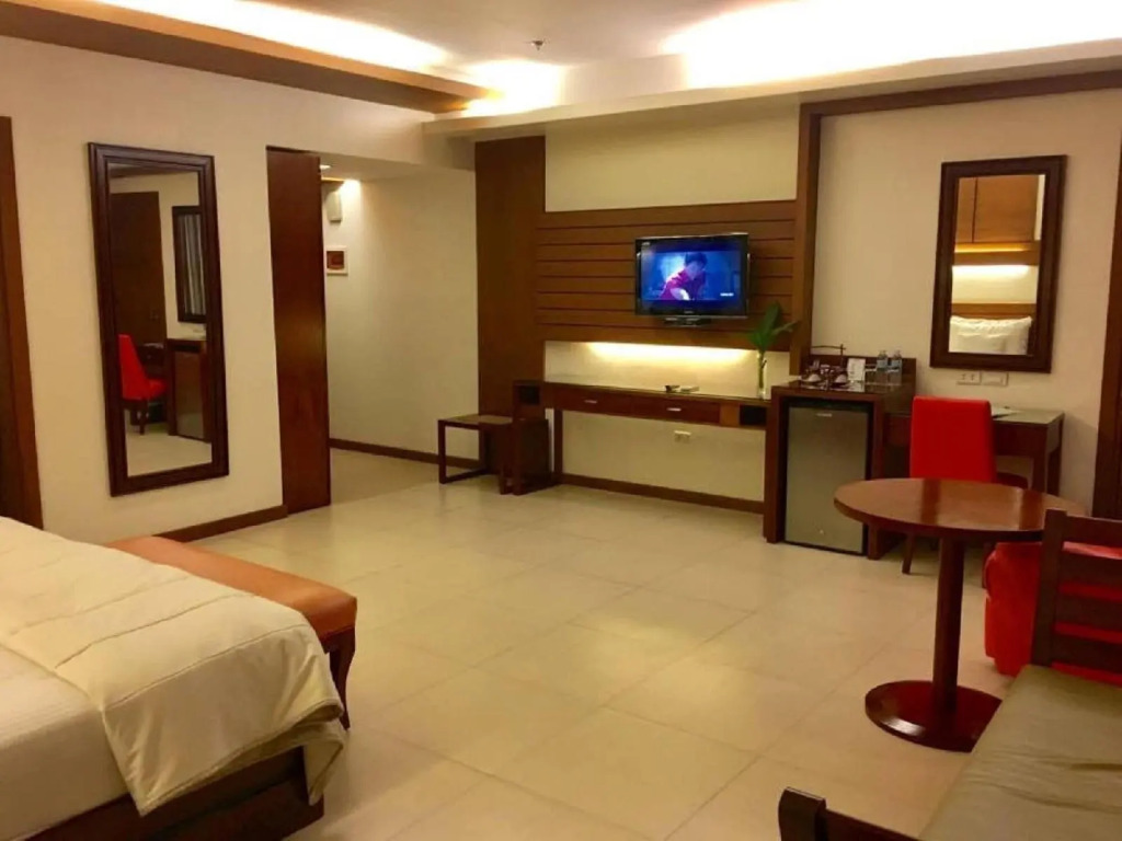 Skinetics Wellness Center Boutique Hotel
