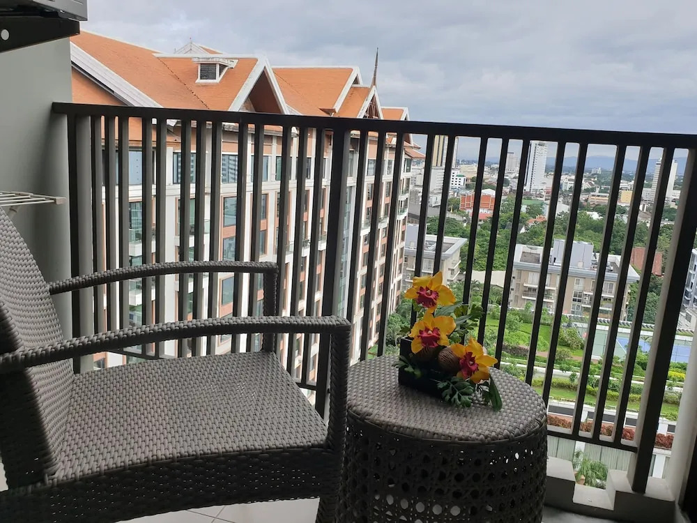 The Astra Luxury Suit condo