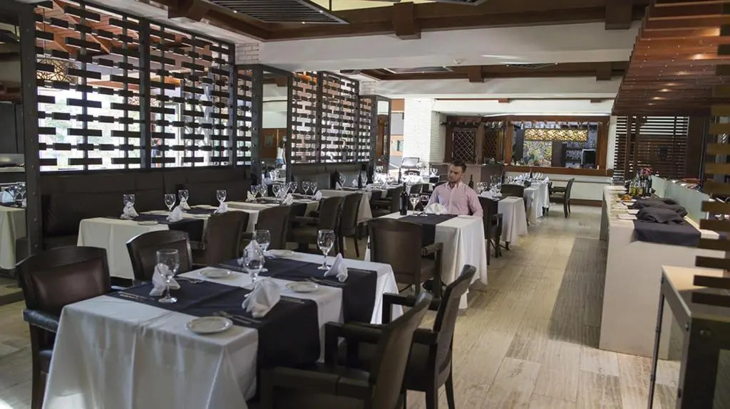 Hotel Camino Real
