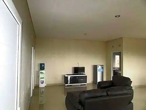 Urbanview Resort Adang Zecky Cisarua Puncak by RedDoorz