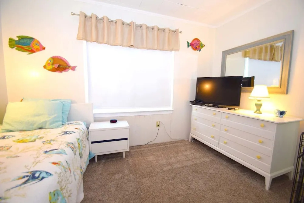 Sunstar 3 2 Br condo by RedAwning