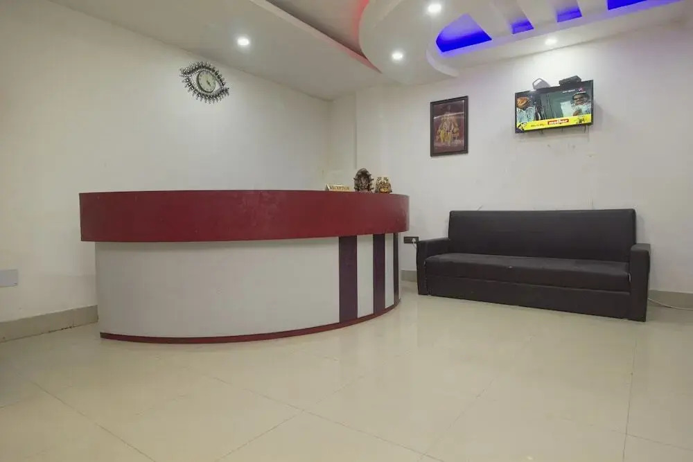 Hotel Blue Sapphire By OYO Rooms