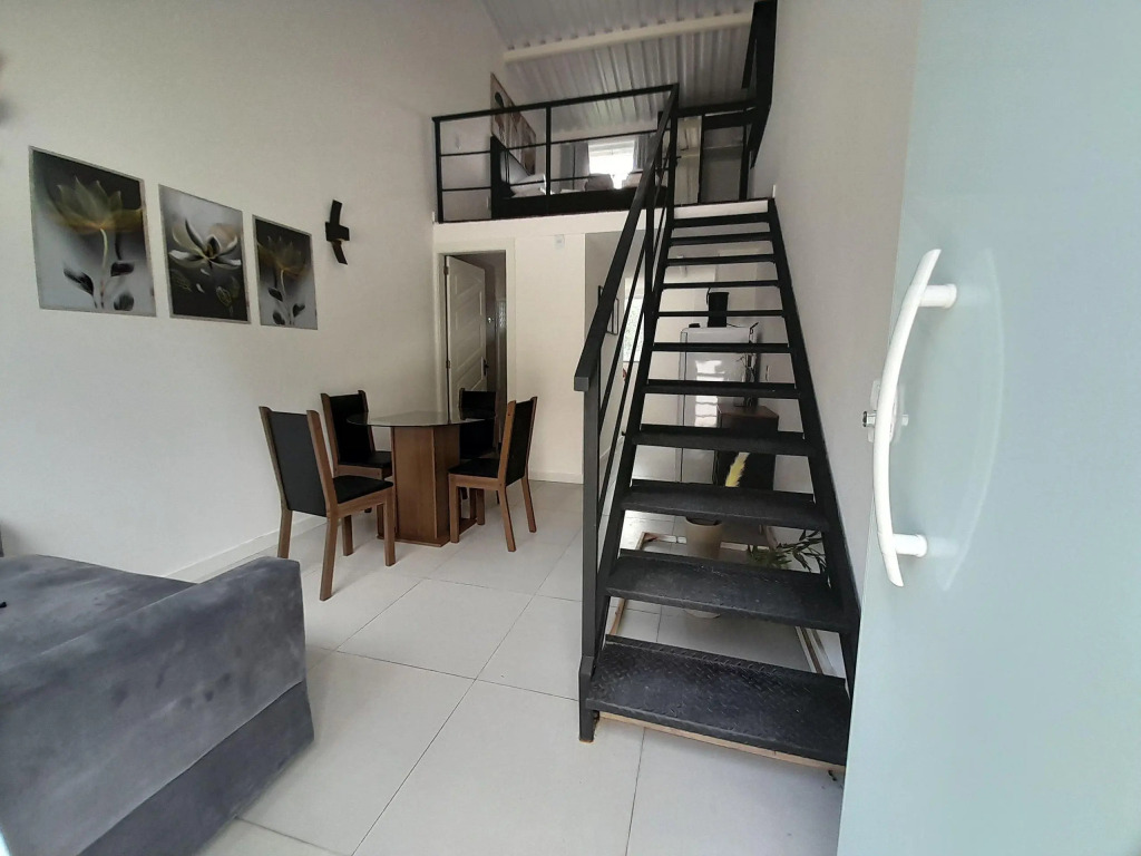Casa Duplex Com Mezanino Petrópolis Rj Rrp0213