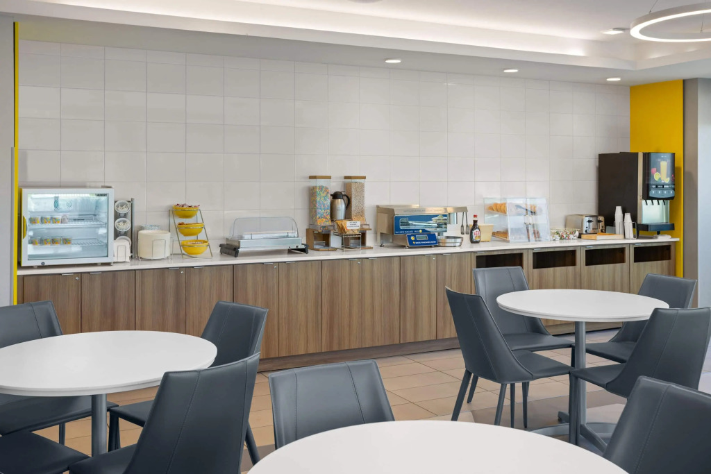 Microtel Inn & Suites by Wyndham Rehoboth Beach