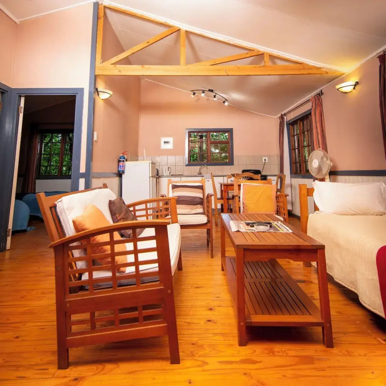 Buhleni Farm Chalets