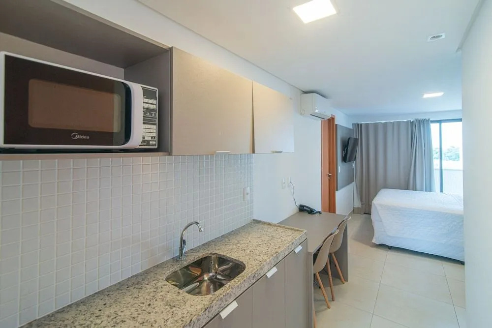 GoldFlat