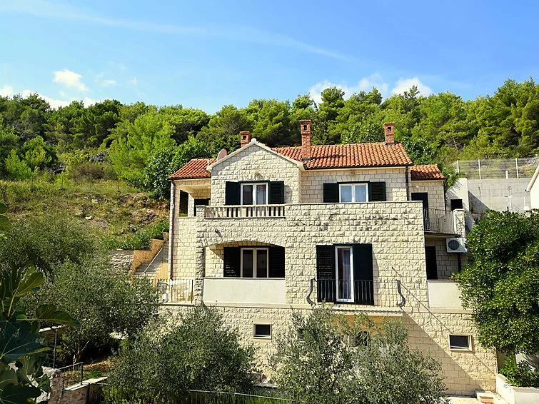 Holiday Home Villa Bay View by Interhome