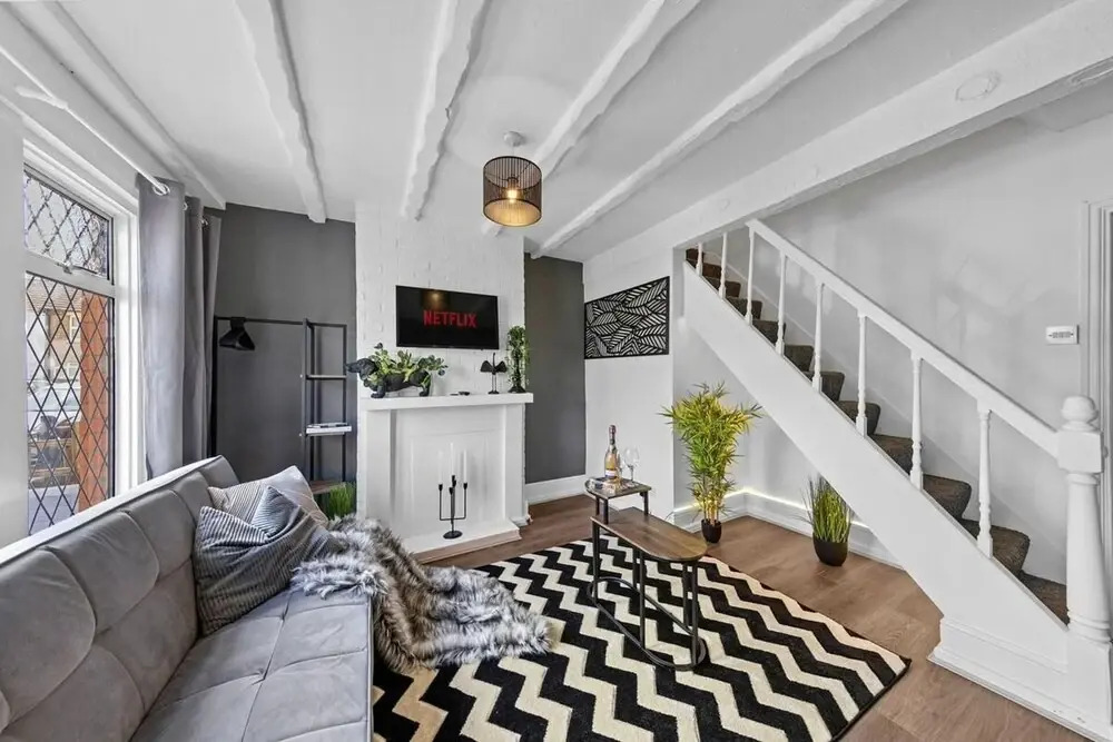 Charming Chatham Apartment With 3 Bedrooms