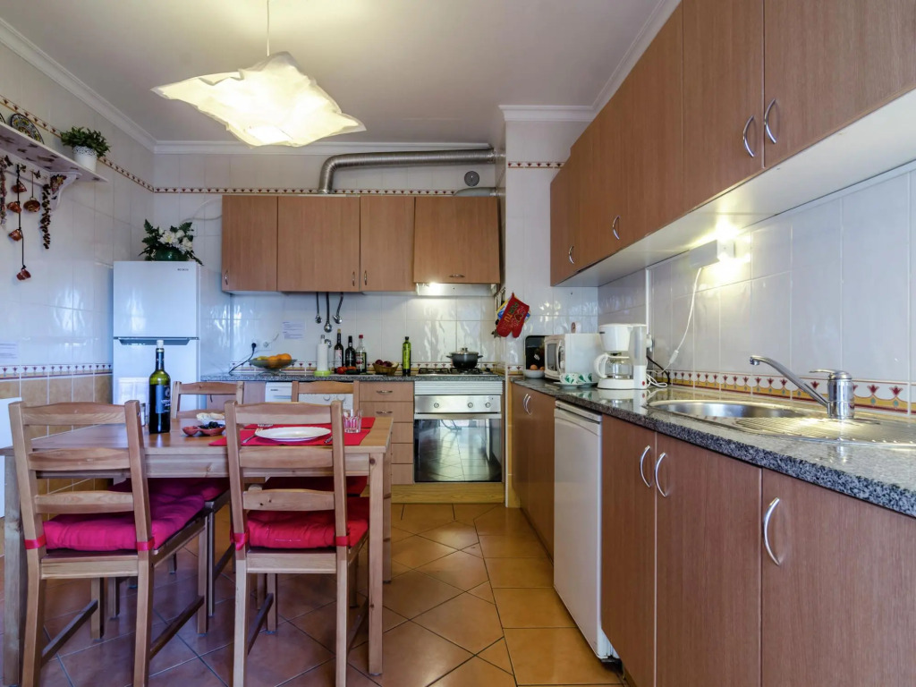 Apartment in Lagos Near the Beach