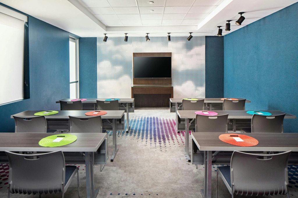 Aloft by Marriott Tempe