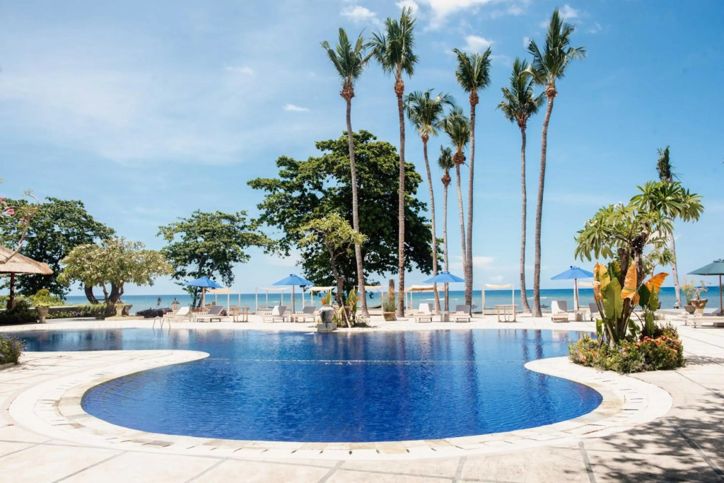 Курортный отель New Sunari Lovina Beach Resort
