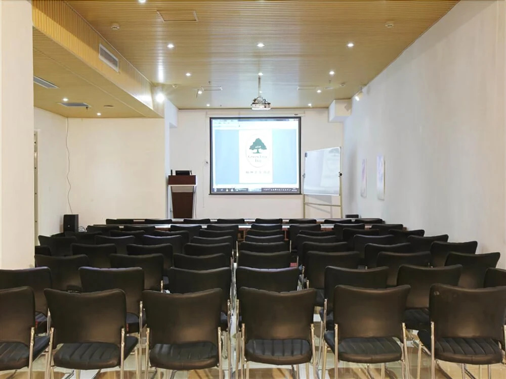GreenTree Inn Tianjin Xiqing Development Zone Renrenle Square Express Hotel