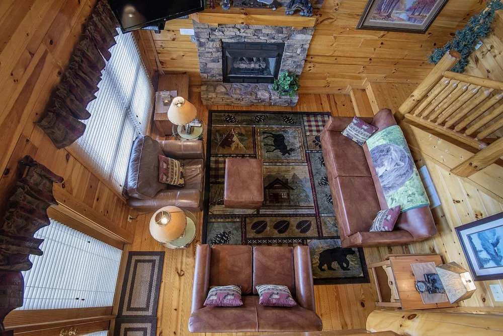 Majestic Mountain View - Great Location! - Convenient to Everything! cabin