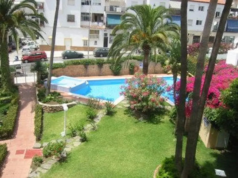 Apartamentos Jarales Canovas Nerja