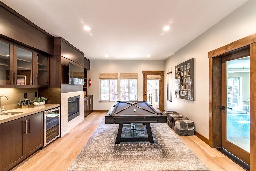 3854 Regina Road Home