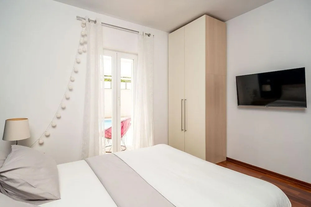 Lorena Suite