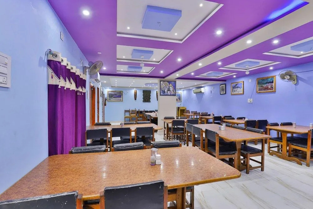 Collection O 18385 Hotel Triveni