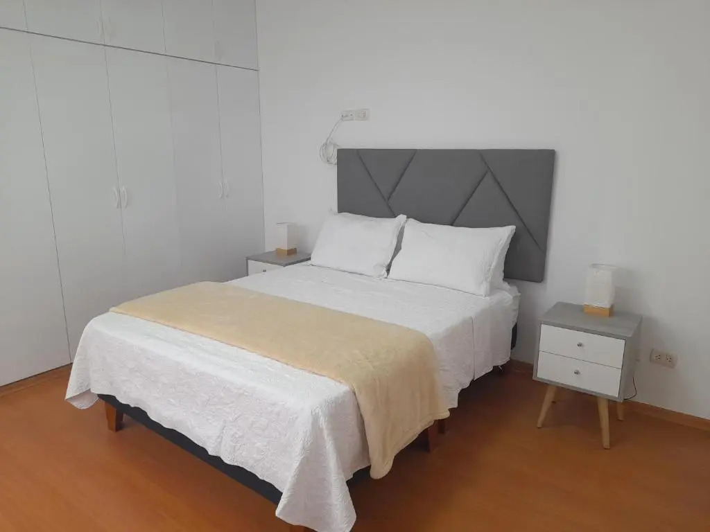Apartment 4 Rent - Av San Borja Norte Cdra 8