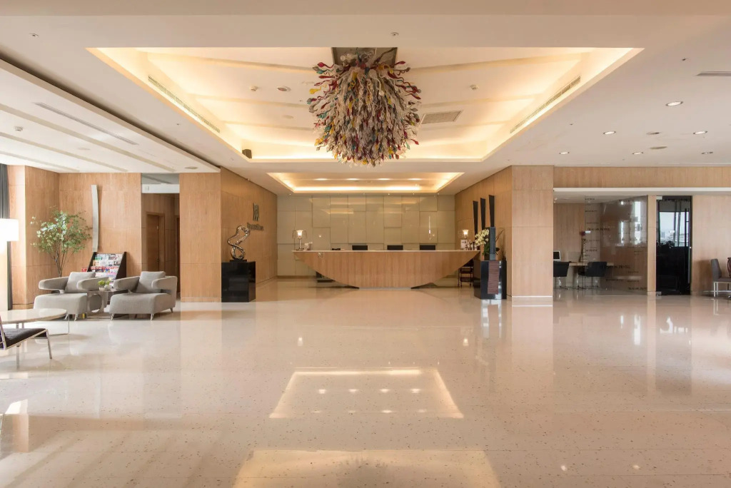 Beacon Hotel