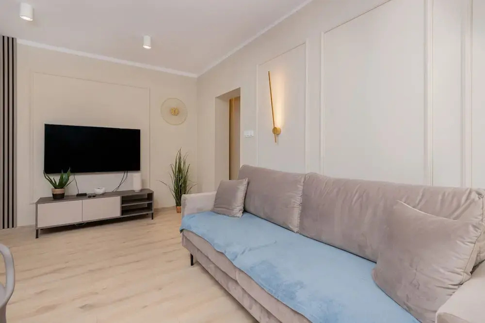 Rozewie Cosy Apartment by Renters