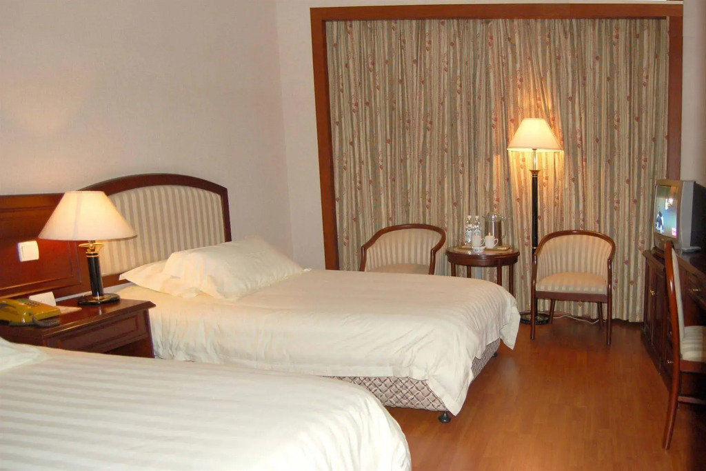 Отель Radisson Red Shanghai Wujiaochang