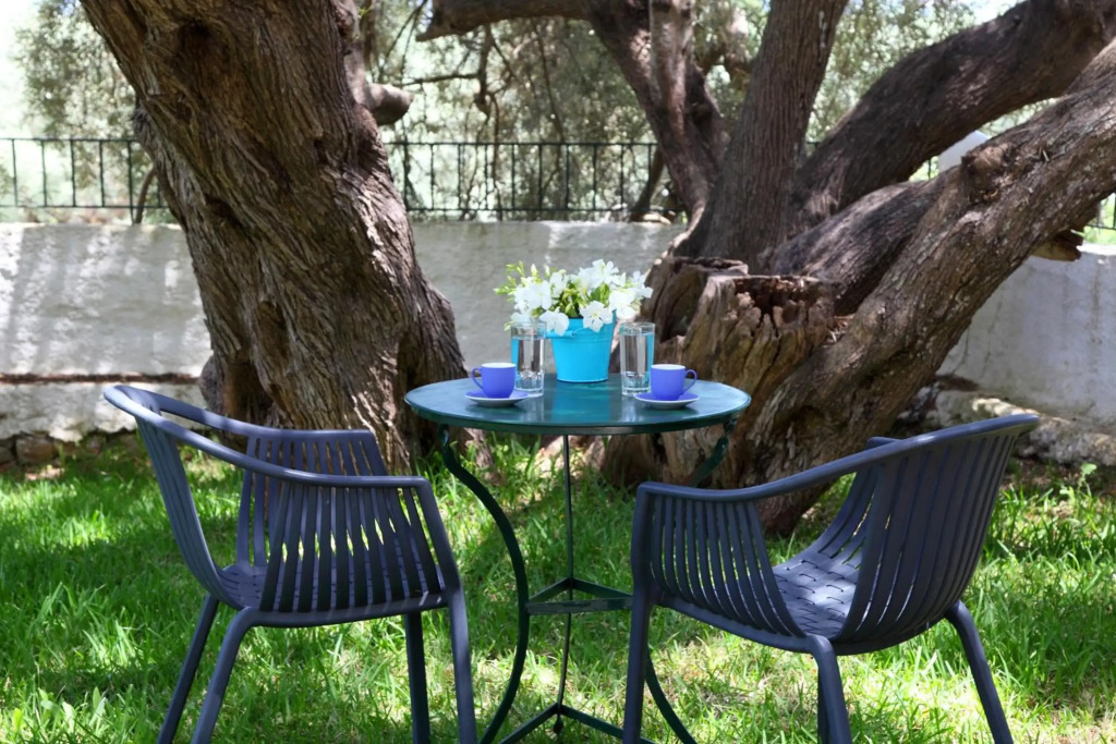 Summer House Louisa