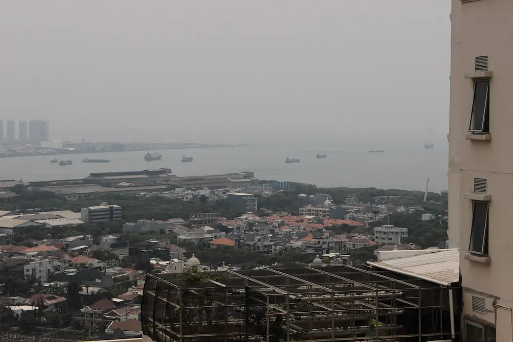 Comfort And Warm 2Br At Marina Ancol Apartment
