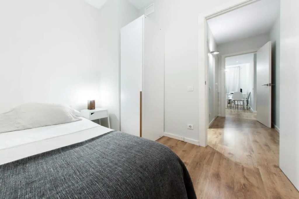 Bright and modern 2bedroom in Las Ramblas 2 1A