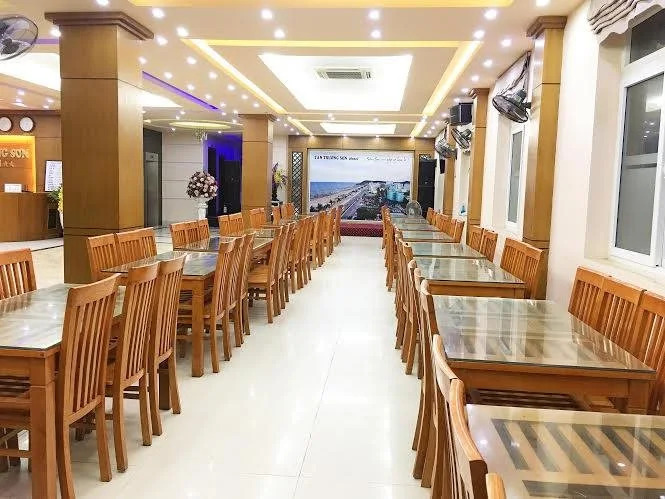 Khách sạn Tân Trường Sơn