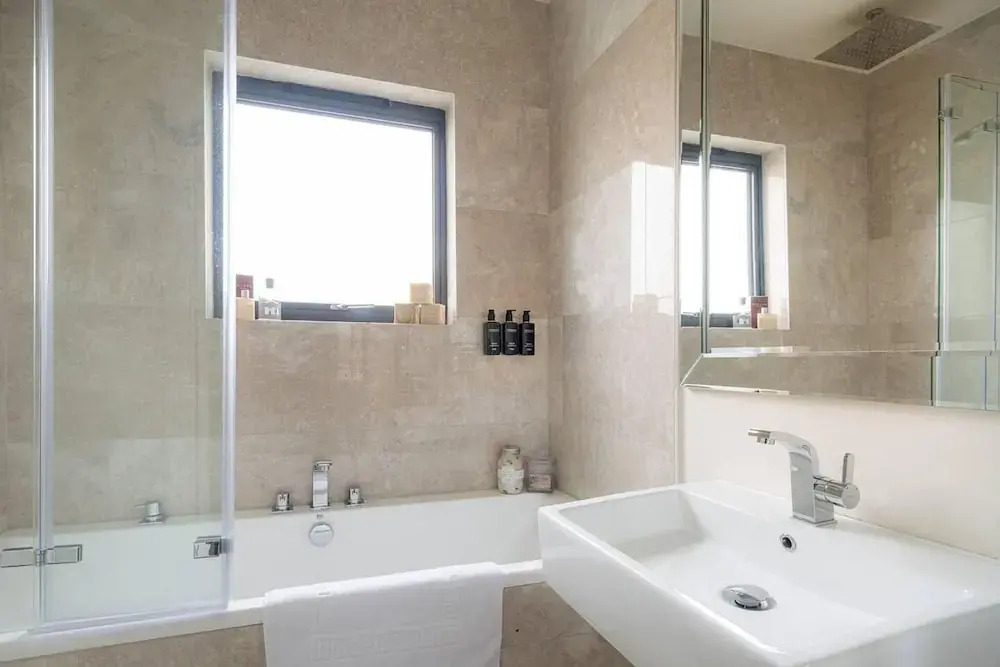 Contemporary Luxury Town House Cheltenham