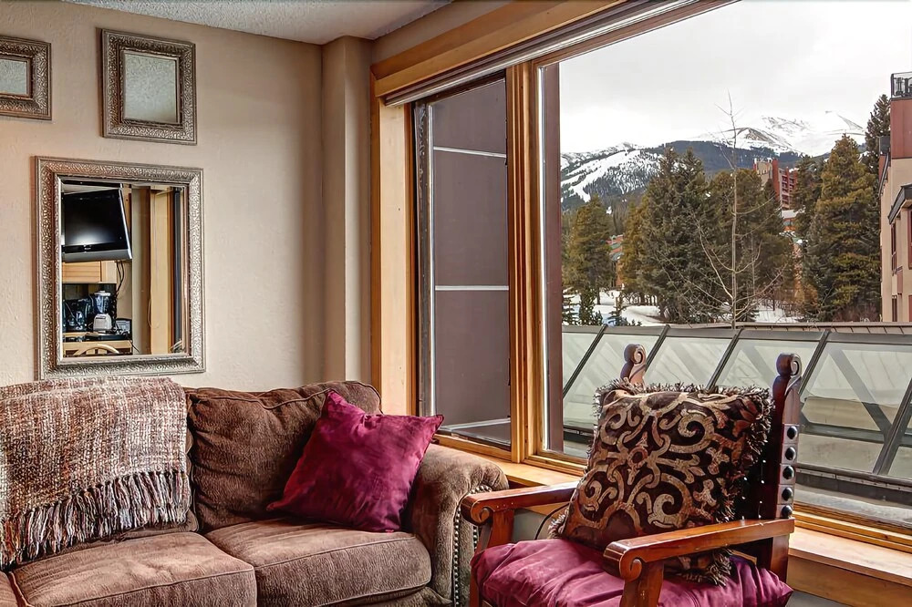 Skier's Choice Studio