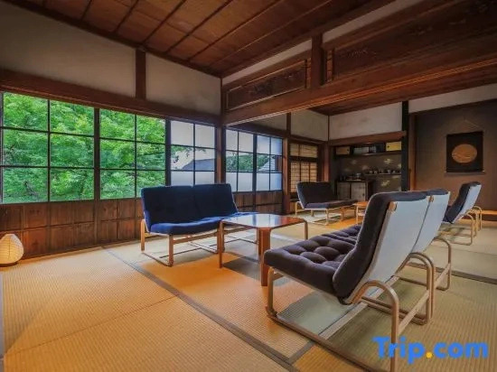 Nipponia Shirataka Gennai House