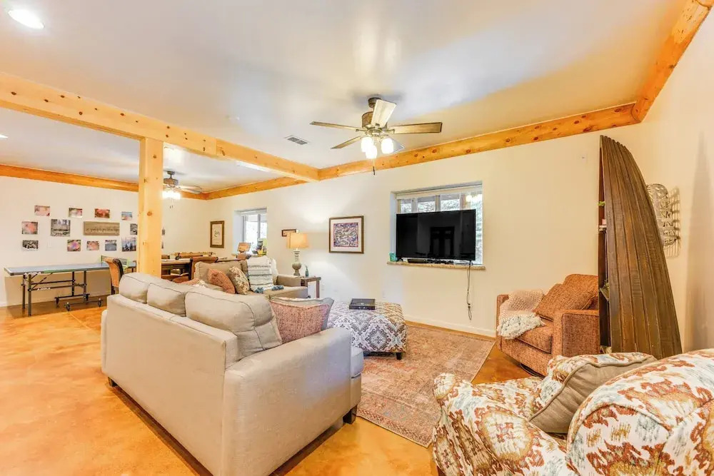 Mountain Cabin w/ Hot Tub: 4 Mi to Shaver Lake!
