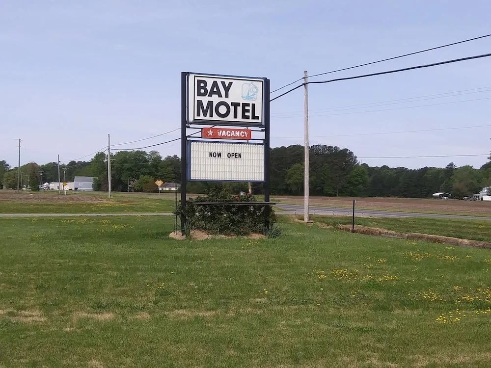 Bay Motel
