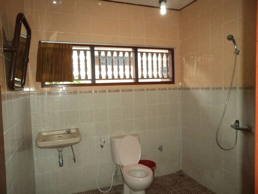 Brata Home Stay