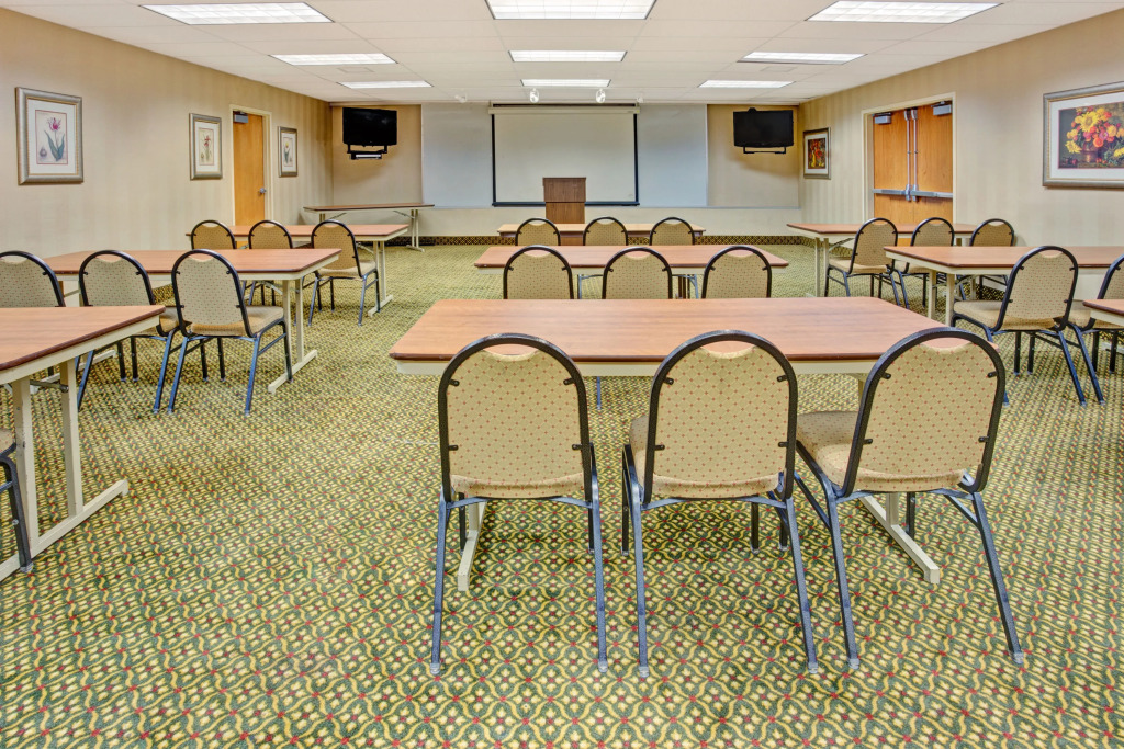 Baymont Inn And Suites Indianapolis West