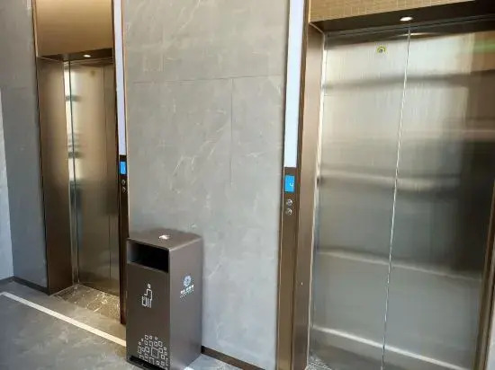 Squid Future Apartment